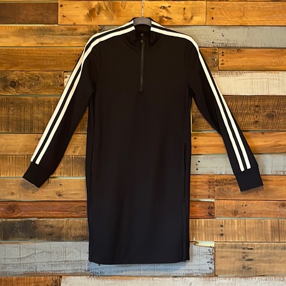 Athleta Crosstown Track Dress - Picture 2 of 8